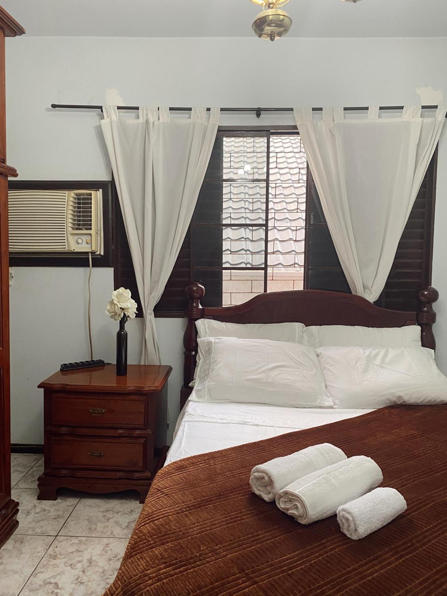 Triana Guest House Foz do Iguaçu Zewnętrze zdjęcie